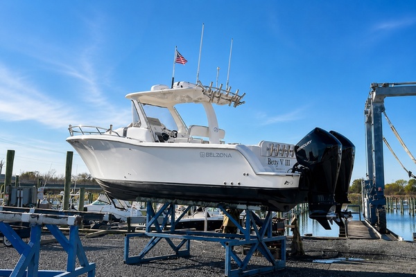27ft Belzona Yacht For Sale