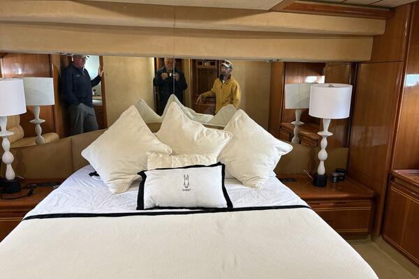 Rabbit 80ft Ferretti Yachts Yacht For Sale