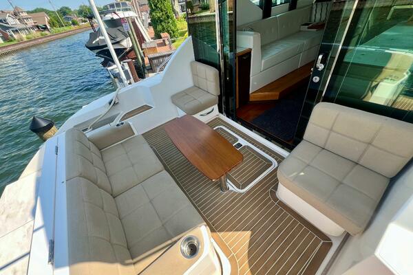 39ft Tiara Yachts Yacht For Sale