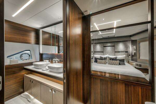 Sunseeker 88 Yacht Yacht For Sale