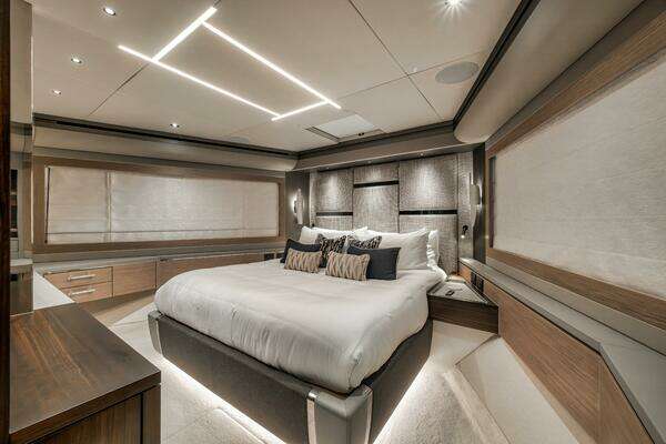 Sunseeker 88 Yacht Yacht For Sale