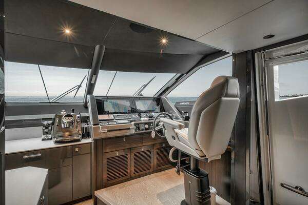Sunseeker 88 Yacht Yacht For Sale
