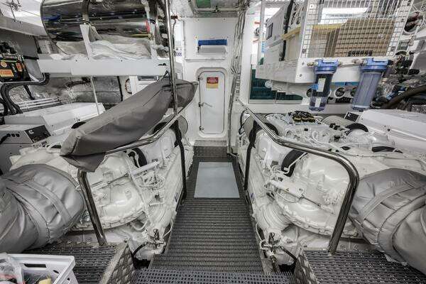 Sunseeker 88 Yacht Yacht For Sale