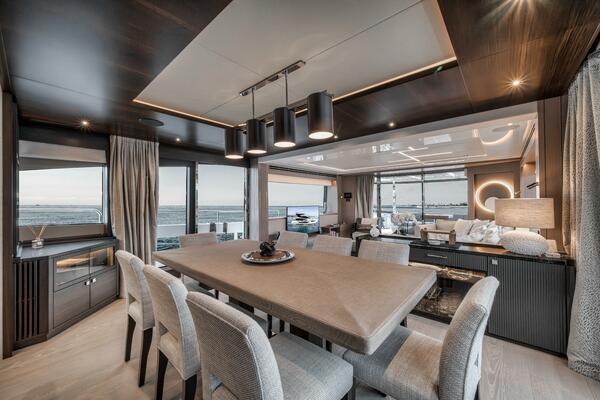 Dolce Far Niente 88ft Sunseeker Yacht For Sale