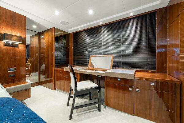 Princess Y72 Yacht For Sale