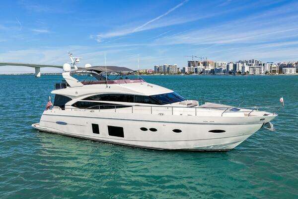 2014 Princess 72