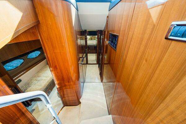 Princess Y72 Yacht For Sale