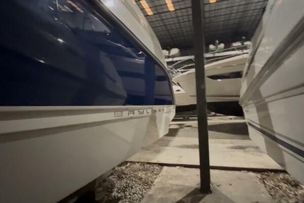 Holly Anne 29ft Bayliner Yacht For Sale