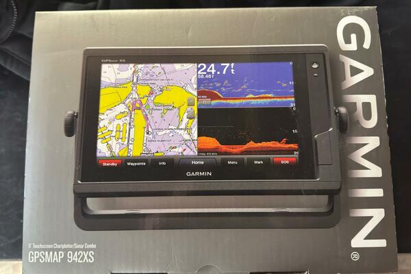 Holly Anne 29ft Bayliner Yacht For Sale