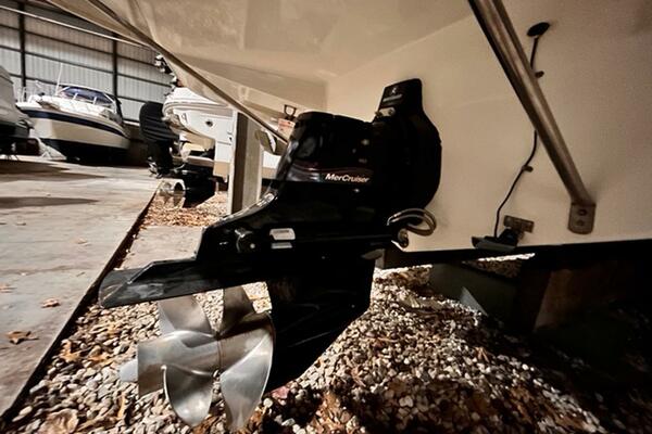 Holly Anne 29ft Bayliner Yacht For Sale