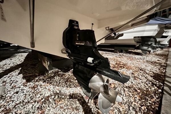 Holly Anne 29ft Bayliner Yacht For Sale