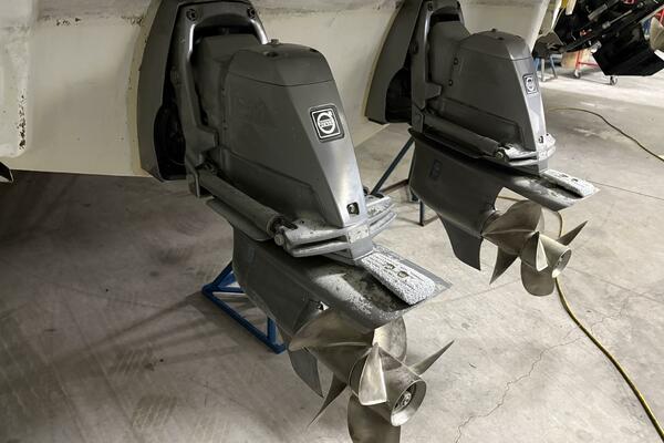 36ft Chris Craft Yacht For Sale