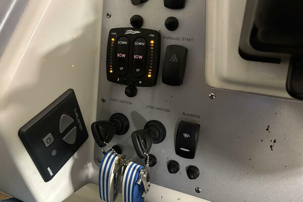 36ft Chris Craft Yacht For Sale