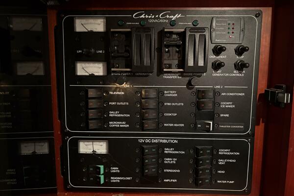 36ft Chris Craft Yacht For Sale