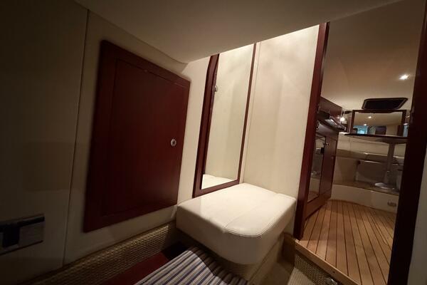 36ft Chris Craft Yacht For Sale