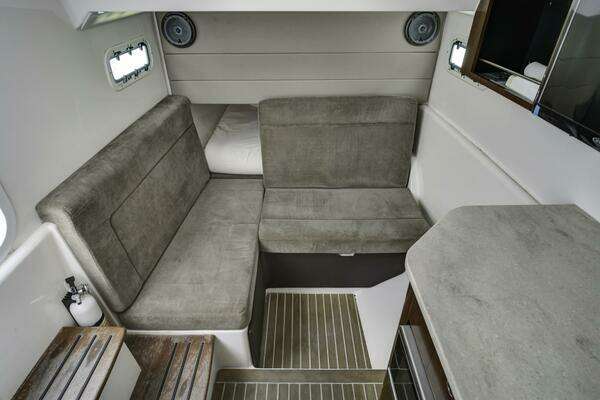 Everglades 435 Center Console Yacht For Sale