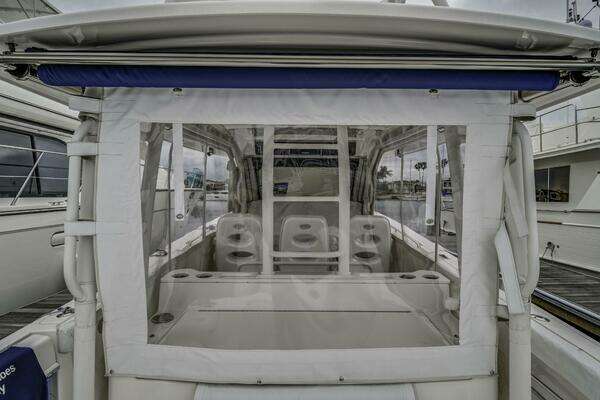 Everglades 435 Center Console Yacht For Sale