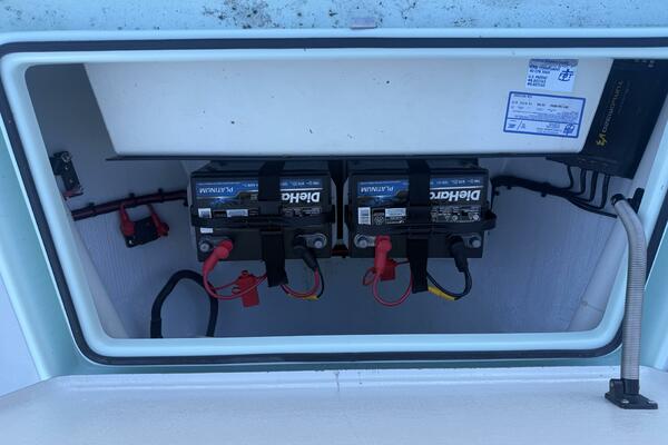 18ft Hell s Bay Yacht For Sale