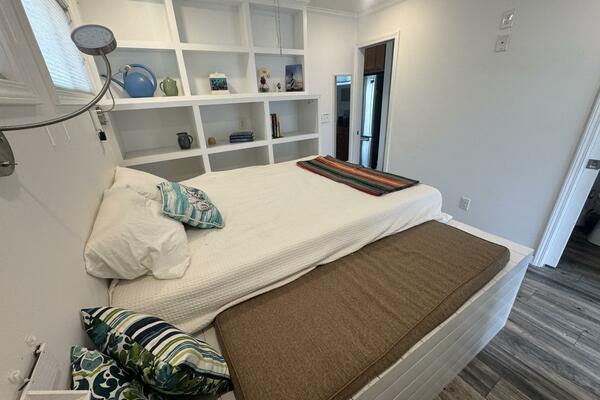 52ft Harbor Home Yacht For Sale