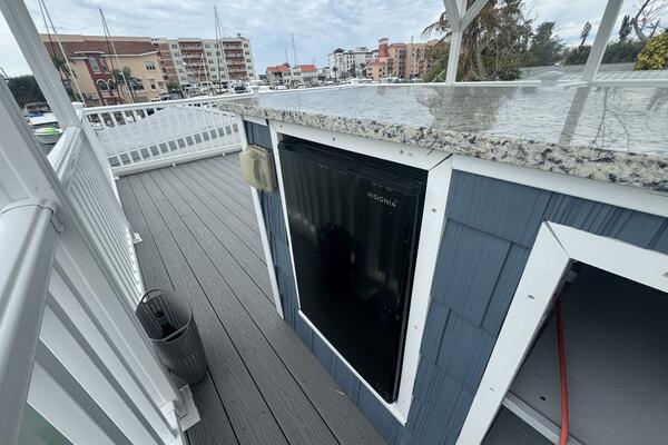 52ft Harbor Home Yacht For Sale