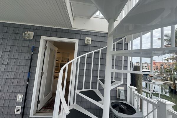 52ft Harbor Home Yacht For Sale