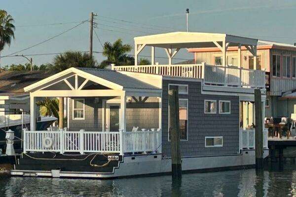 52-ft-Harbor Home-2019-Cozy Cottage 52' x 16' Tiny Boat- Madeira Beach Florida United States  yacht for sale