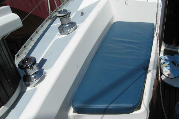 Yachtt 36ft Hunter Yacht For Sale