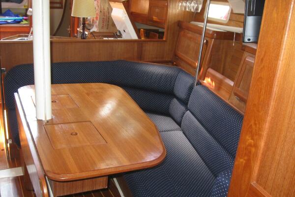 Yachtt 36ft Hunter Yacht For Sale