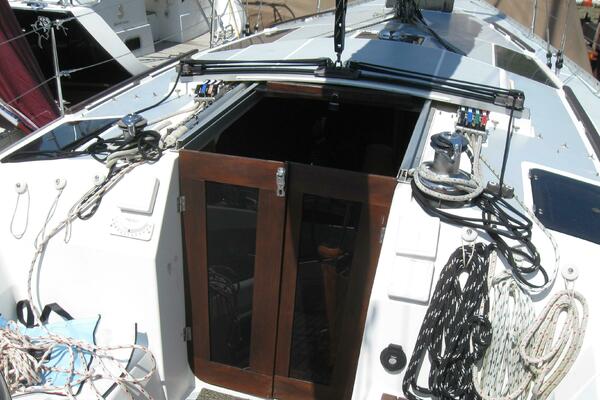 Yachtt 36ft Hunter Yacht For Sale