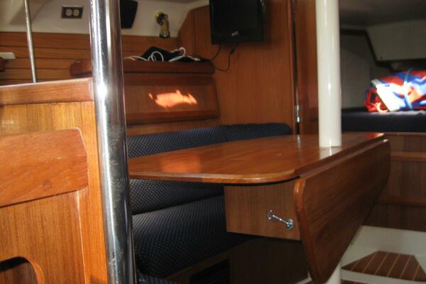 Yachtt 36ft Hunter Yacht For Sale
