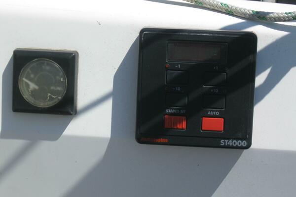 Yachtt 36ft Hunter Yacht For Sale