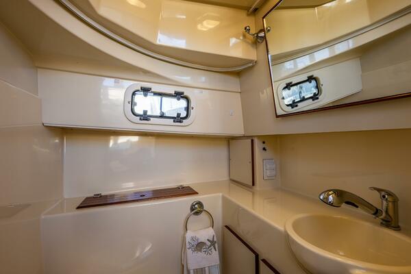 RoNance 31ft Camano Yacht For Sale