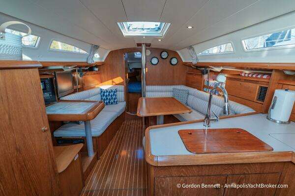 Jeanneau Sun Odyssey 37 Yacht For Sale