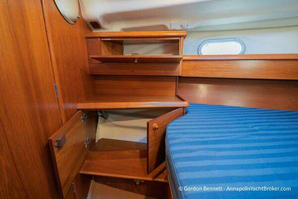 Jeanneau Sun Odyssey 37 Yacht For Sale