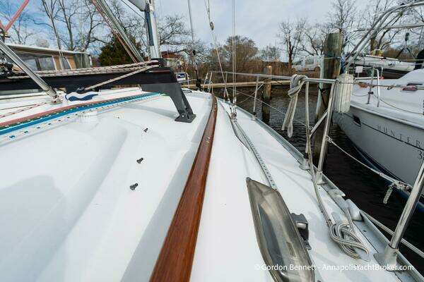 Jeanneau Sun Odyssey 37 Yacht For Sale