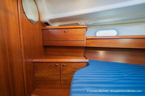 Jeanneau Sun Odyssey 37 Yacht For Sale