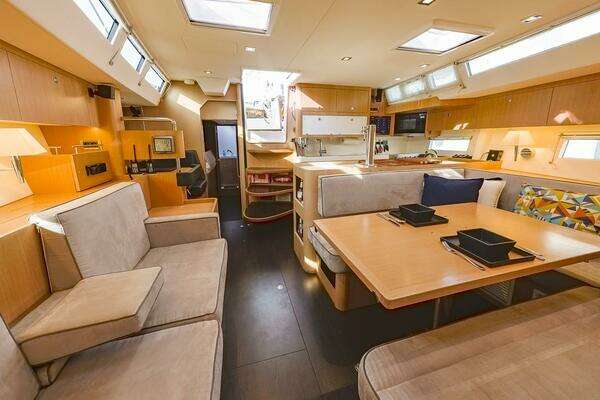 Amel 55 Yacht For Sale