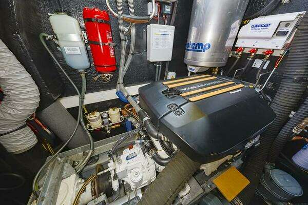 Amel 55 Yacht For Sale