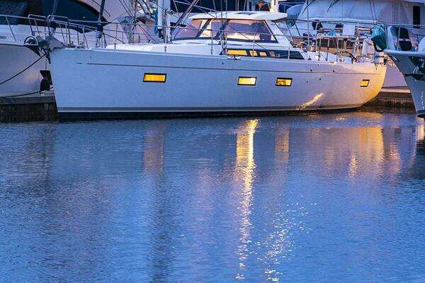 Amel 55 Yacht For Sale