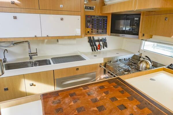 Vivace 56ft Amel Yacht For Sale