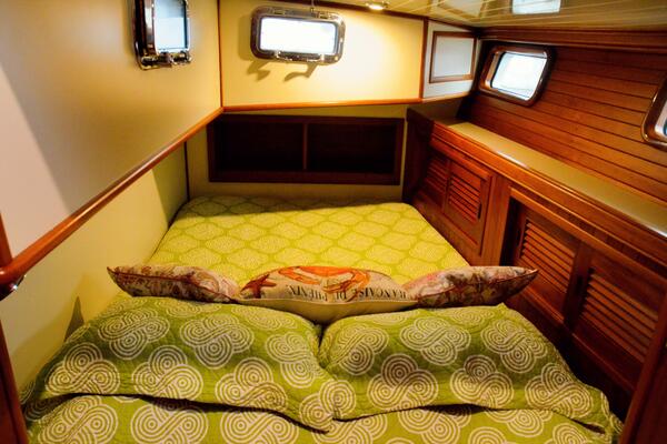 Delphina 55ft Waterline Yacht For Sale