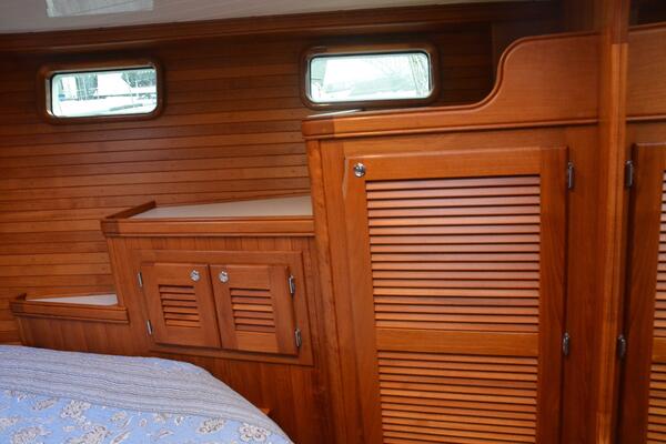 Delphina 55ft Waterline Yacht For Sale