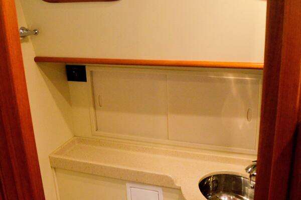 Waterline 55 Yacht For Sale