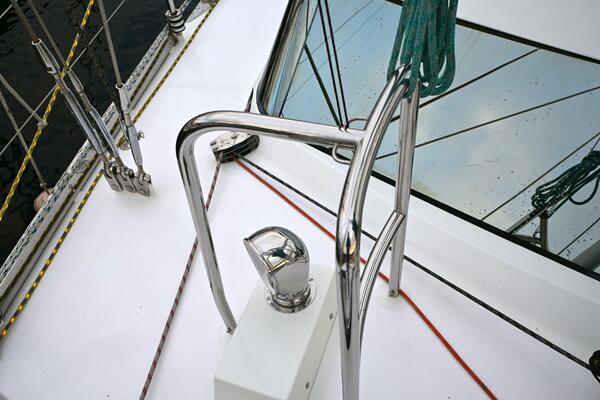 Delphina 55ft Waterline Yacht For Sale