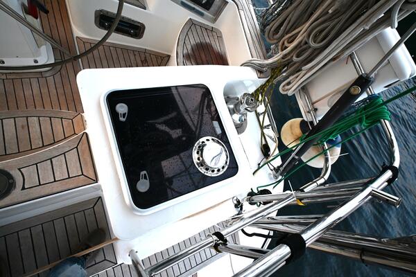 Delphina 55ft Waterline Yacht For Sale