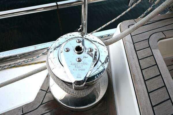 Waterline 55 Yacht For Sale