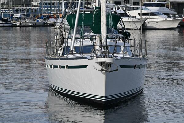 Delphina 55ft Waterline Yacht For Sale