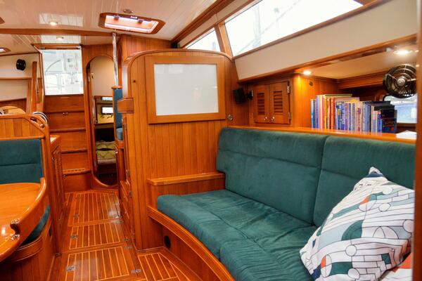 Delphina 55ft Waterline Yacht For Sale