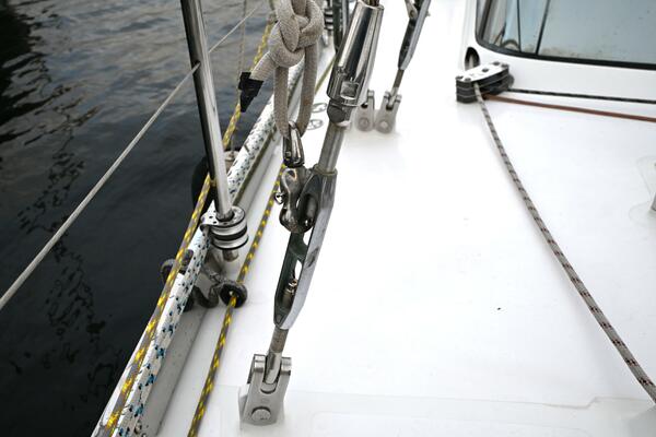 Delphina 55ft Waterline Yacht For Sale