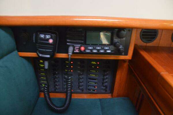 Waterline 55 Yacht For Sale